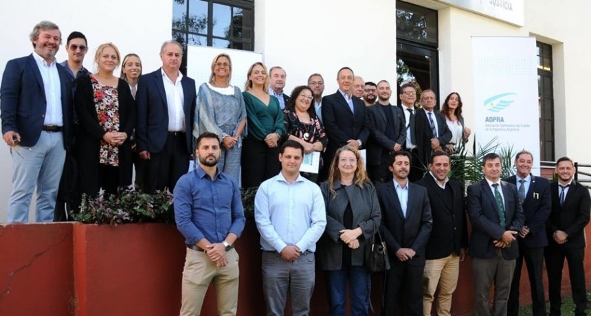 Presentan observaciones a las postulaciones efectuadas por el PEN por tratarse de dos candidatos hombres para cubrir las vacantes de la CSJN