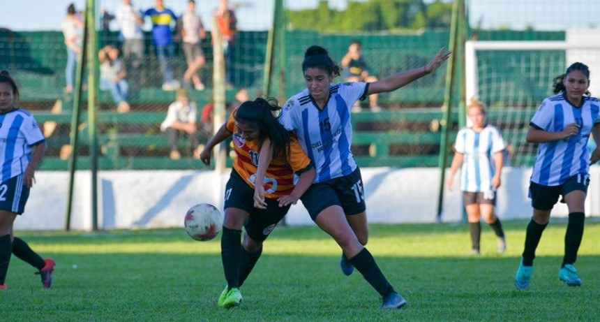 En Estanislao del Campo acondicionan canchas para el Torneo de La Amistad-Copa “GildoInsfrán”
