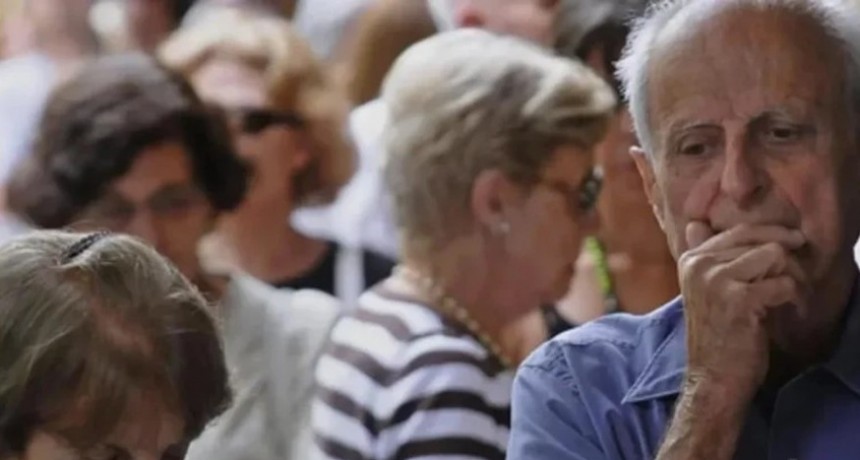 Solicitan a los senadores no ratificar medidas previsionales que perdujiquen a los adultos mayores y personas con discapacidad