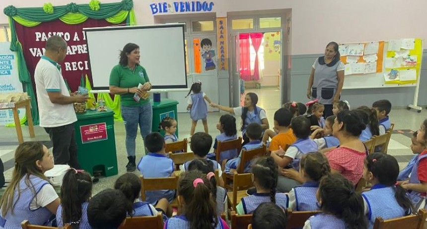 El municipio realizó una charla de educación ambiental para niños del nivel inicial