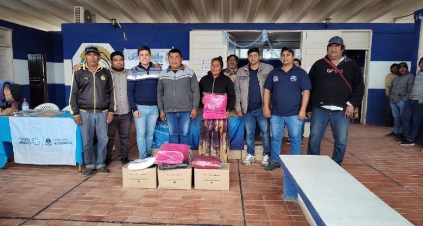 Se entregaron 2500 módulos alimentarios y frazadas en El Chorro y otras comunidades del oeste provincial