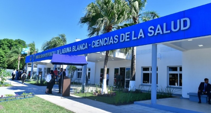 La UPLaB dicta con éxito las clases de Medicina y Enfermería