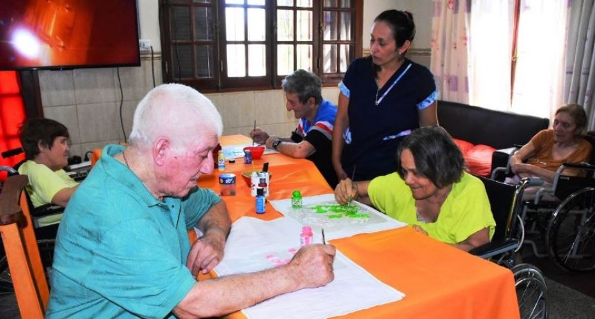 Destacan la labor y las actividades brindadas en las residencias de adultos mayores
