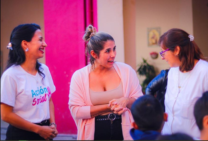 LA COMUNA BRINDÓ UNA CHARLA CONTRA EL ACOSO ESCOLAR EN LA ESCUELA N° 2
