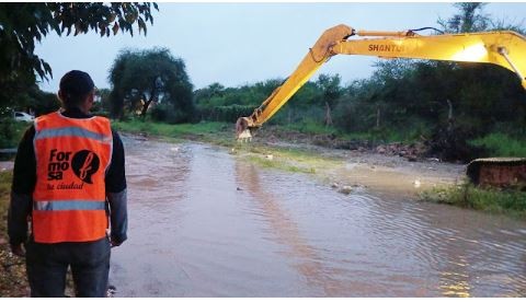 La Municipalidad trabajó en distintos sectores ante las persistentes lluvias del jueves