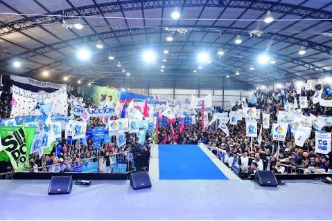 Camino a las elecciones del 29 de junio el Frente de la Victoria presentó a sus candidatos