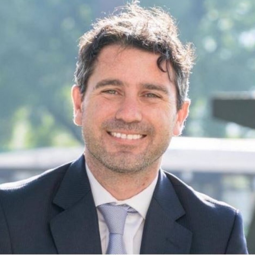 Cafiero sostiene que el peronismo es la fuerza política capaz de presentar un proyecto alternativo, racional y coherente que cuide el interés nacional