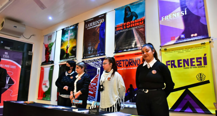 Estudiantes del Instituto Albertazzi presentaron la Expo Cine 2022