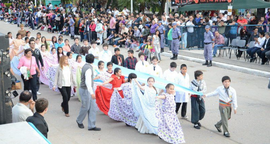 Con un acto y multitudinario desfile, Formosa celebrará el 67° aniversario de su Provincialización