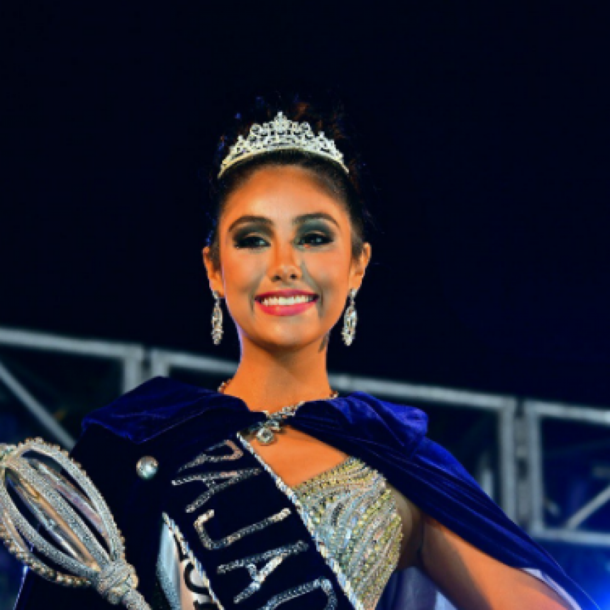 Juliette Villalva se coronó Embajadora de la Provincialización de Formosa 2022