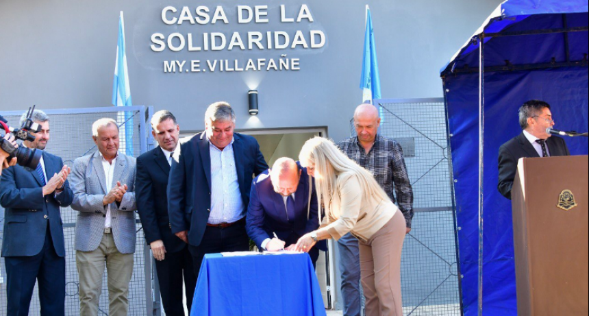 Firmaron el inicio de la obra de duplicación de calzada la RP N° 1 en el paso urbano de Villafañe