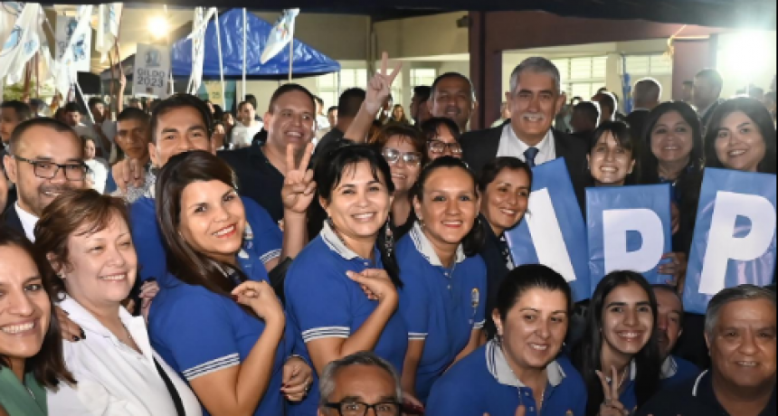 Acto de inauguración del Núcleo de Educación Permanente y Formación Profesional N° 25 del B° Eva Perón