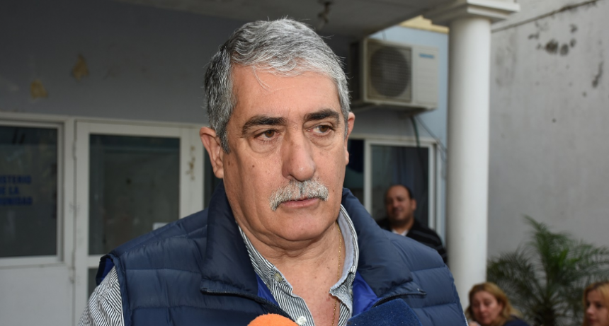 “El candidato a gobernador que dice ser la nueva política no es la solución sino parte del problema”, dijo García