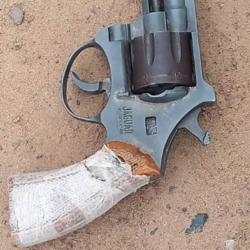 La Policía retuvo a un joven de 16 años y secuestró un arma de fuego