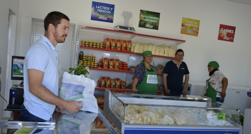 Centros de Distribución Nutrir con atención normal 19 y 20 de Junio