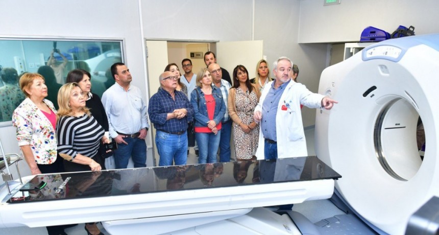 Legisladores del PJ recorrieron el Centro de Medicina Nuclear y Radioterapia