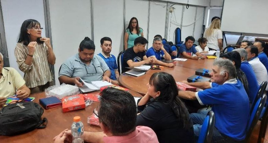 Terminalidad Educativa Secundaria: apertura del 3° año para empleados legislativos