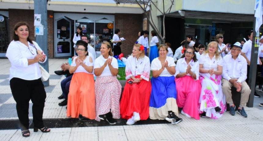 Por el Día Mundial de Toma de Conciencia del Abuso y Maltrato en la Vejez, la Caja realizó variadas actividades