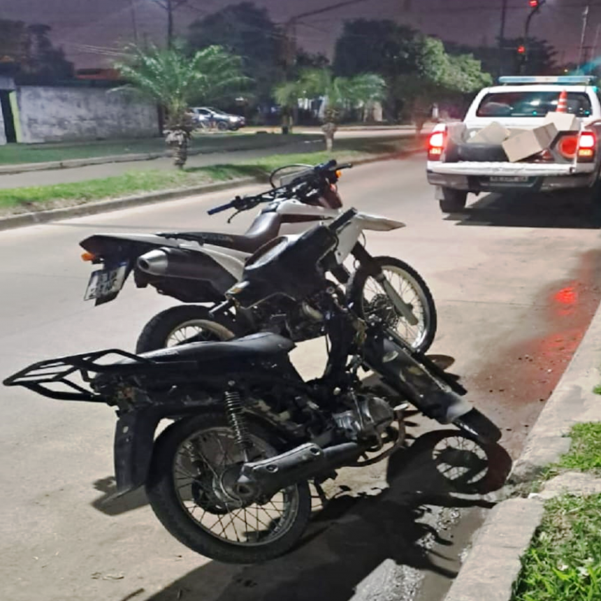 Inadaptados lesionaron a tres policías durante un operativo de motos
