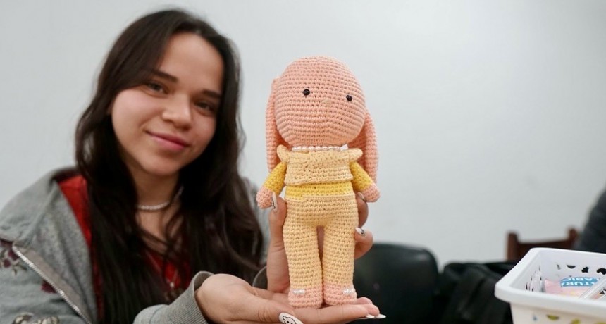 Últimas clases de los talleres de Amigurumi y Electricidad de nuestra #EscuelaDeArtesyOficios