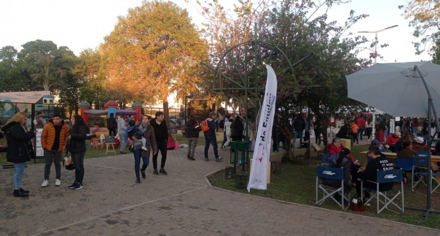 Se realizó nueva edición del Mercado Comunitario de Emprendedores