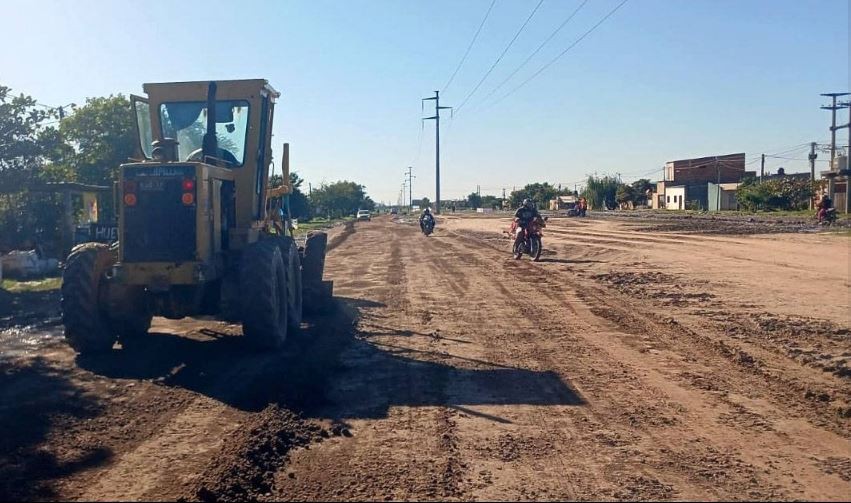 LA COMUNA PRIORIZÓ ESTE MIÉRCOLES LA RECOMPOSICIÓN DE CALLES EN DISTINTOS BARRIOS 
