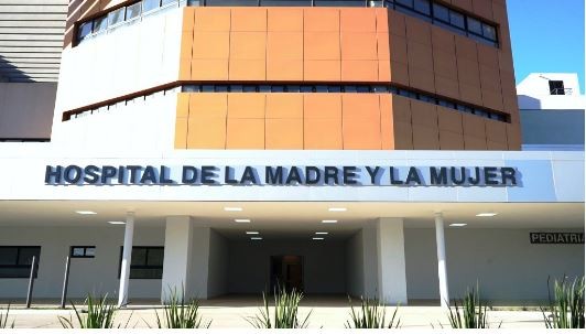 El Hospital de la Madre y la Mujer se constituye como un centro de alta especialización en salud materno-infantil
