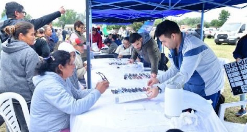 Brindaron atenciones de salud en gran operativo desplegado en Comandante Fontana y Bartolomé de las Casas