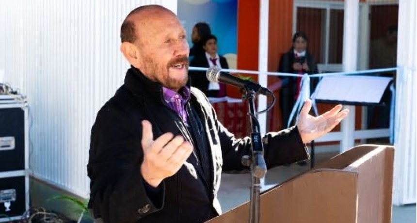 Insfrán: “Somos predicadores del amor, nunca confrontamos con nadie, solo con los que nos atacan pero con ideas”