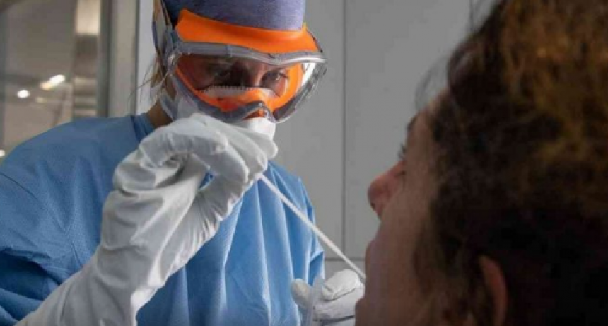 Parte COVID: un fallecimiento y casi tres mil casos nuevos en la última semana