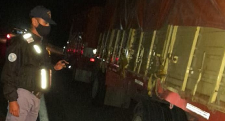 Secuestran cubiertas de contrabando en el control de Cañada Doce