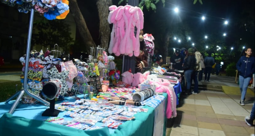 Este miércoles feria “Tarde con Amigos” especial Día del Amigo