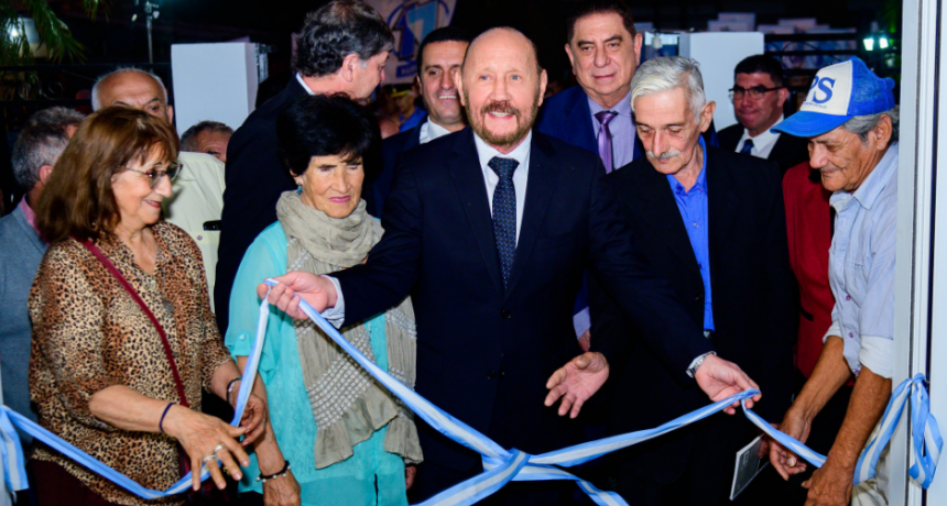 El Gobernador inauguró nuevas obras de refacción de la Casa de la Solidaridad del barrio Bernardino Rivadavia