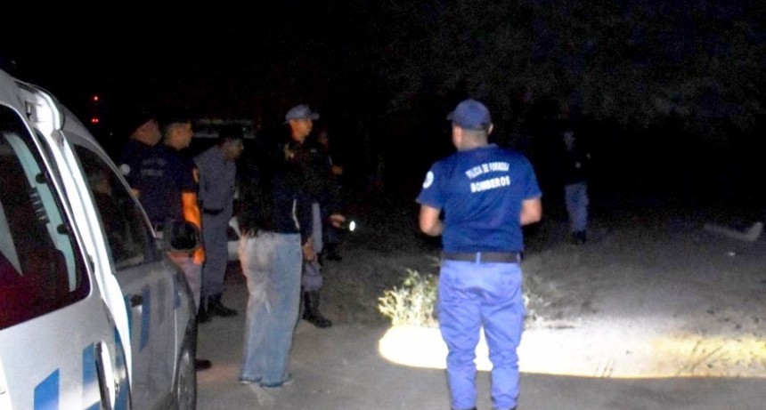 Discutió con su pareja, se roció con alcohol y se prendió fuego