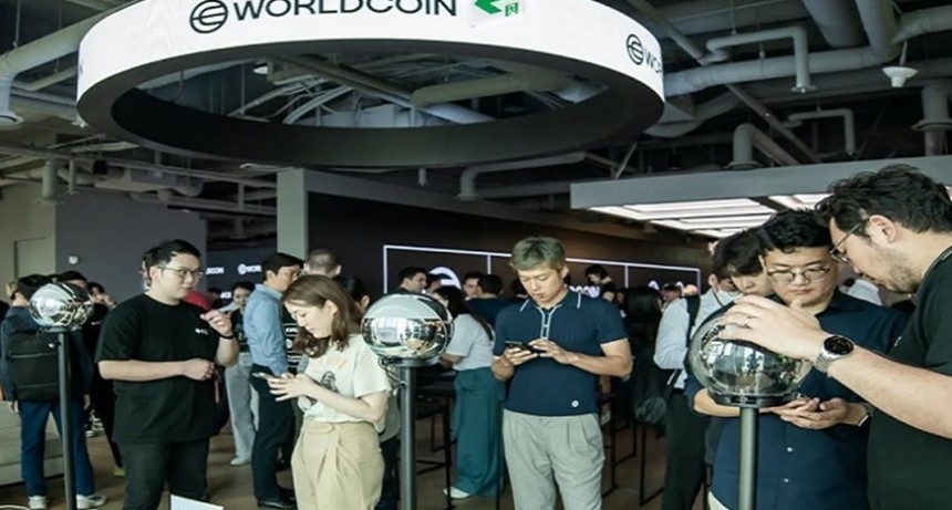 Se solicitó intervención a la Defensoría del Pueblo en la causa penal contra la empresa Worldcoin