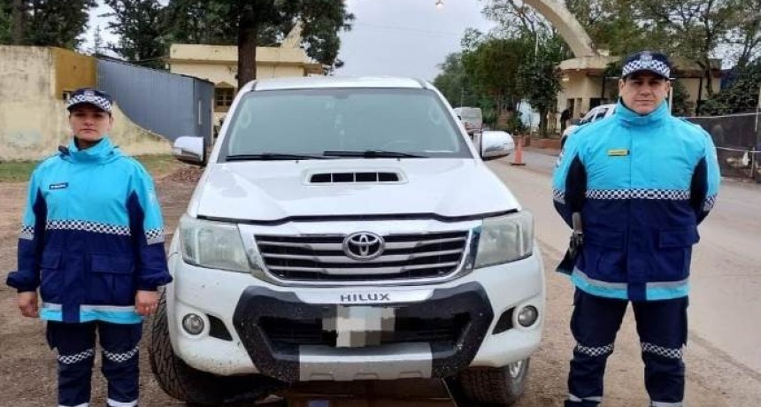 Incautan camioneta con pedido de secuestro en Buenos Aires y un automóvil con adulteraciones