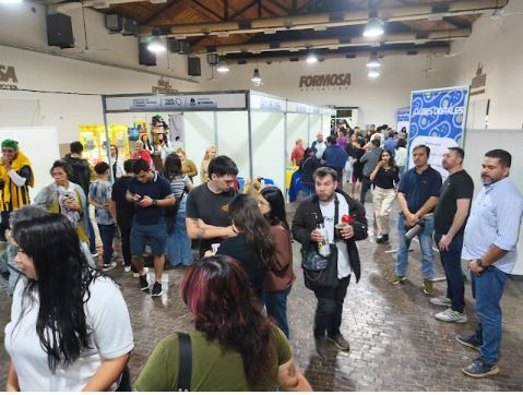 El Galpón G fue sede de una edición distinta del Mercado Comunitario de Emprendedores