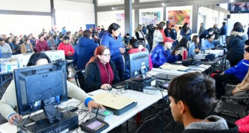 Importante despliegue del ministerio de Gobierno en el barrio Nueva Formosa