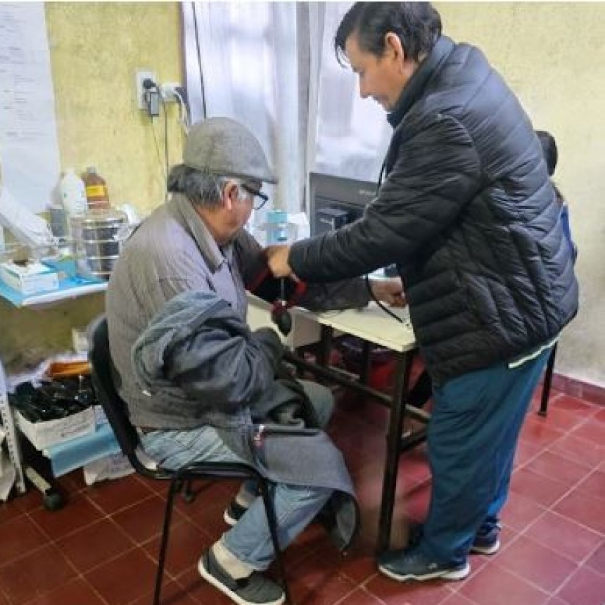 El Hospital de Villa Escolar llevó a cabo una nueva ronda de atenciones en las colonias cercanas