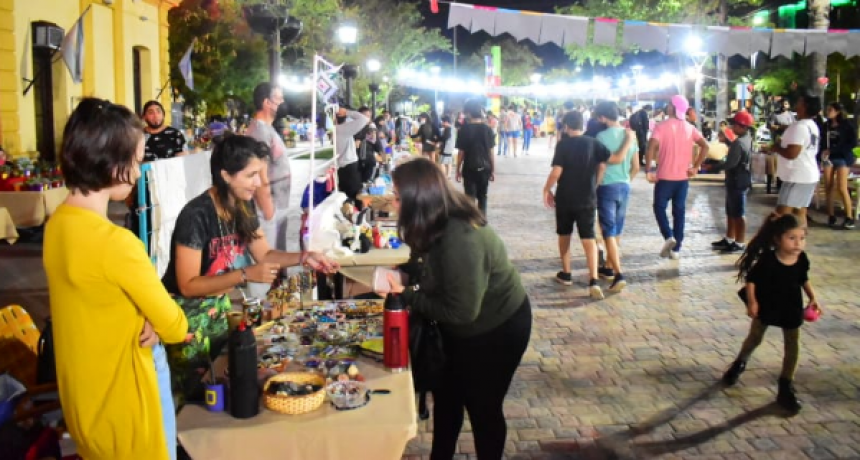 La Municipalidad continúa manteniendo y embelleciendo los espacios públicos de la ciudad