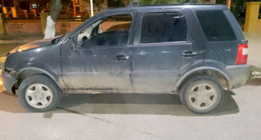 En cuestión de horas, la Policía recuperó una camioneta sustraída en el centro de Clorinda