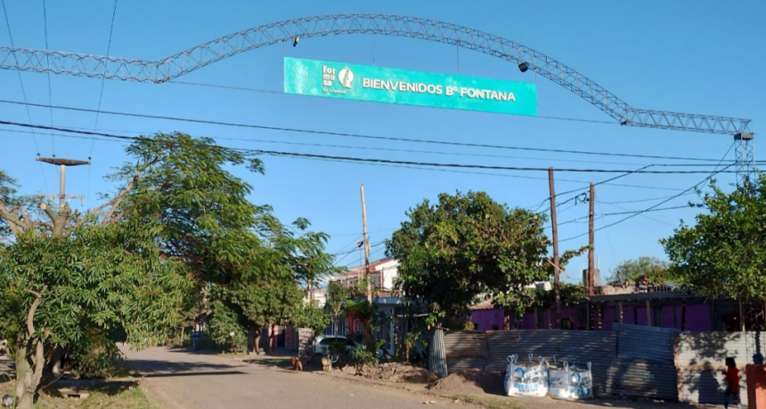 El Municipio acondicionó el arco histórico del barrio Fontana