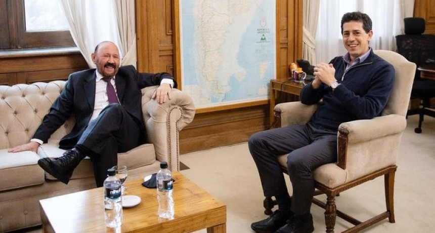 Insfrán se reunió con el ministro de Pedro