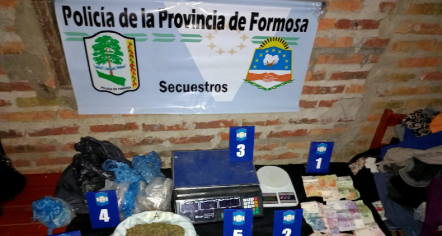 Madre e hijo terminaron detenidos por presunta comercialización de estupefacientes