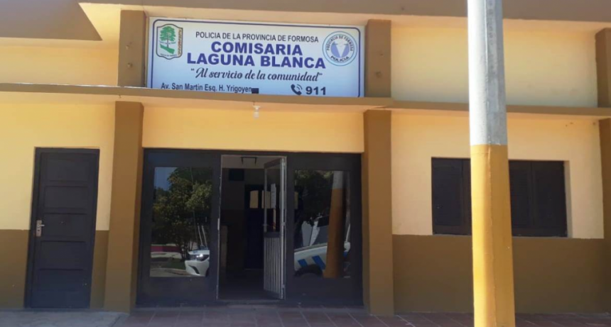 Laguna Blanca: Se hacía pasar por vendedor ambulante, ingresó a una casa y robó pertenencias