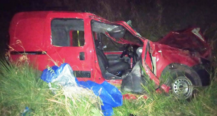 Dos mujeres murieron tras el despiste y vuelco de un vehículo sobre la Ruta 11