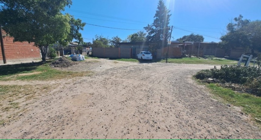 Vecinos y vecinas del barrio Santa Rosa no serán desalojados y se continuará trabajando en el ordenamiento territorial del Lote Rural 43