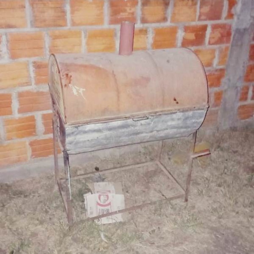 La Policía detuvo a dos jóvenes en Clorinda con una parrilla de hierro