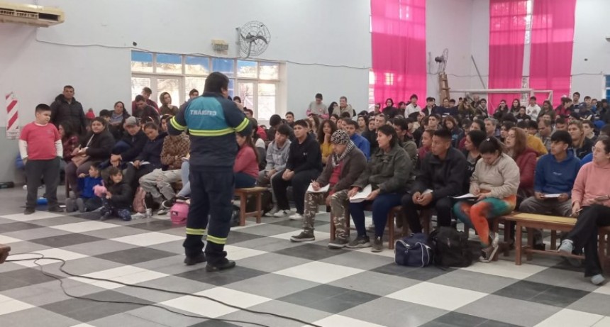En el marco del OPNGT realizaron el curso teórico para obtener licencia de conducir