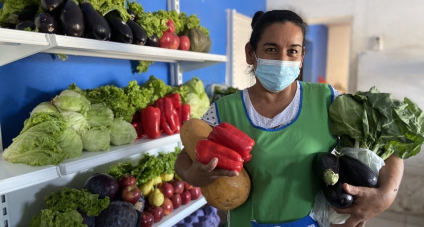 Continúa con normalidad la entrega de los bolsones del Plan Nutrir